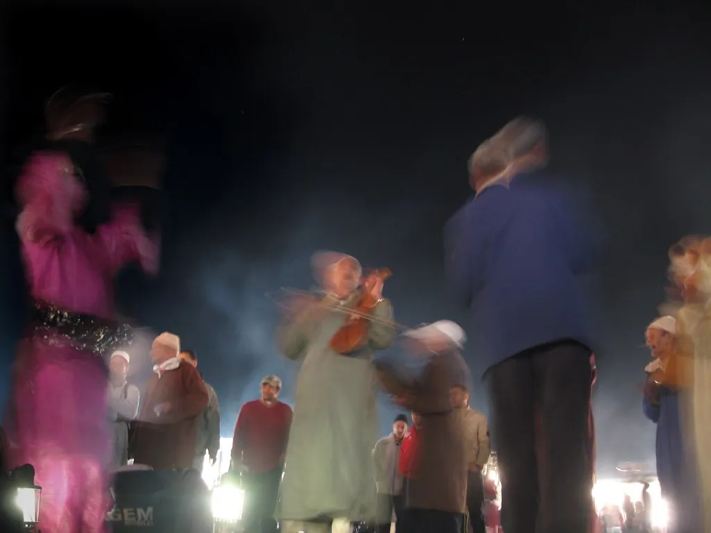 Concierto con humo y luces